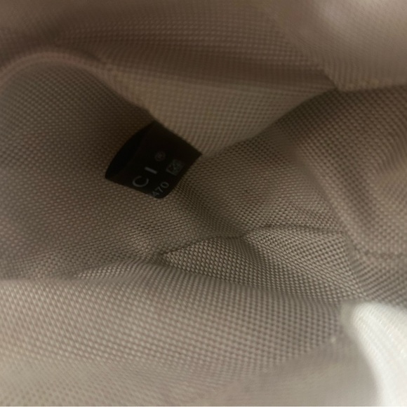 Gucci Black Leather Soho Disco Shoulder Bag - Picture 9 of 10